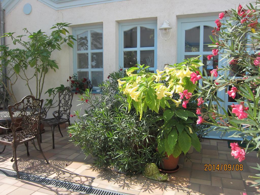 Hotel Csigahaz Panzio Gyula Zimmer foto