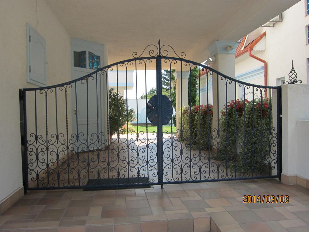 Hotel Csigahaz Panzio Gyula Zimmer foto