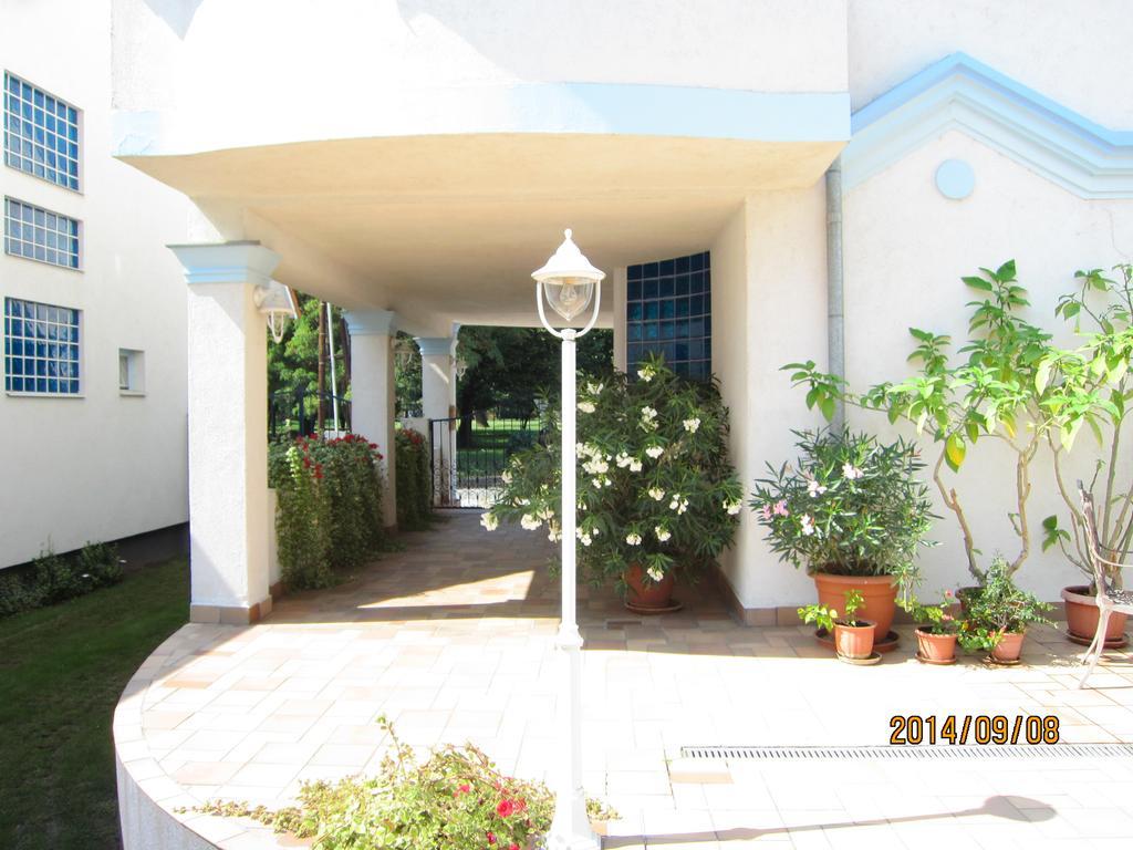 Hotel Csigahaz Panzio Gyula Zimmer foto